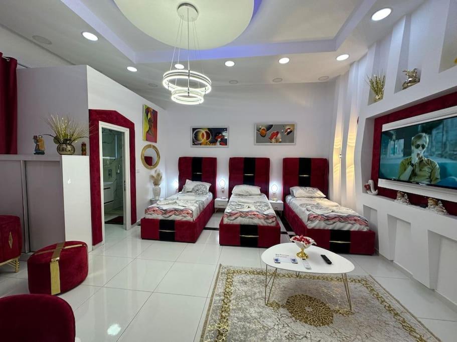 Ferienwohnung Studio Near Tirana Airport 2- Self Check-In Free Parking Valjiosi Exterior foto